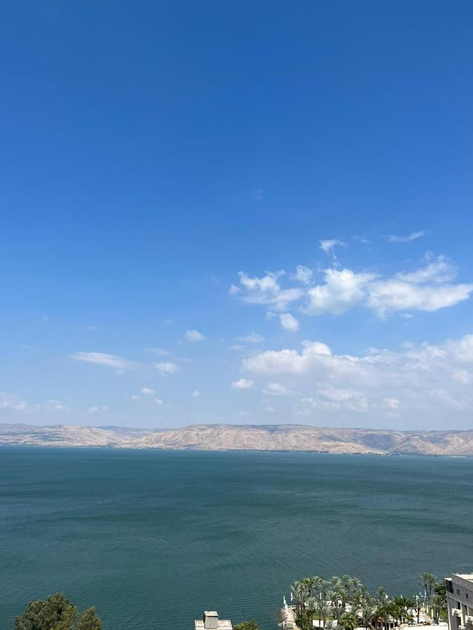 דירת נופש טבריה Apartment Екстериор снимка