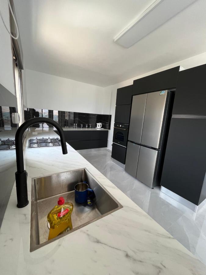 דירת נופש טבריה Apartment Екстериор снимка